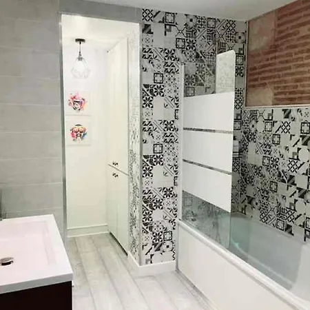 La Maison Des Remparts Apartment